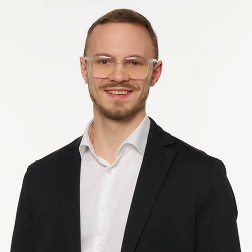 Christoph Bauer - Wirtschaftsinformatiker und Geschäftsinhaber - walde immobilien team aus bamberg - einsatz für den besten preis und dem besten markttiming4